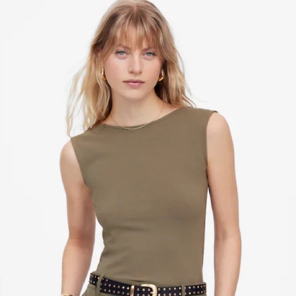 Madewell NWT Low Back Tee Size XL in Faded Fatigue | Utility chic Soft Grunge